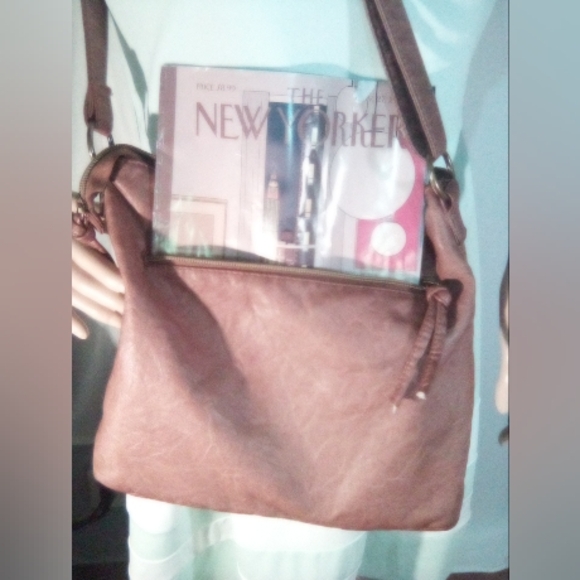 Stone Mountain Cross Body in Brown - Picture 5 of 12